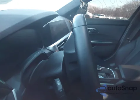 2022 BMW 3 Series M340I xDrive z USA, uszkodzony, nr VIN 3MW5U9J09N8C40199